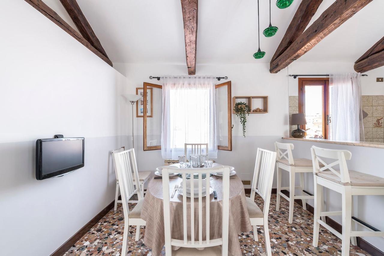 Colombina Like At Home 3 Bedrooms Fully Equipped Air Conditioned Venice Luaran gambar
