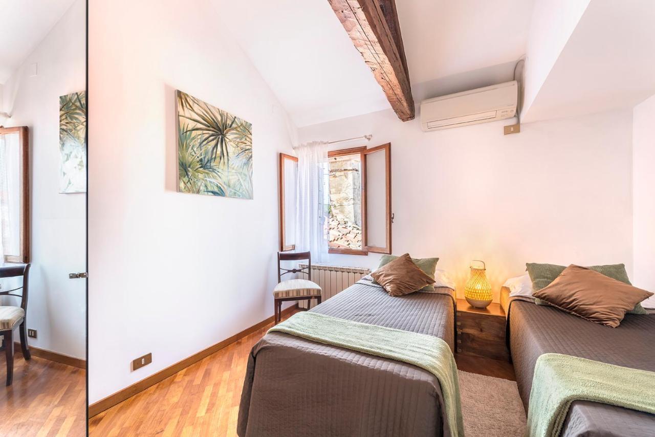 Colombina Like At Home 3 Bedrooms Fully Equipped Air Conditioned Venice Luaran gambar