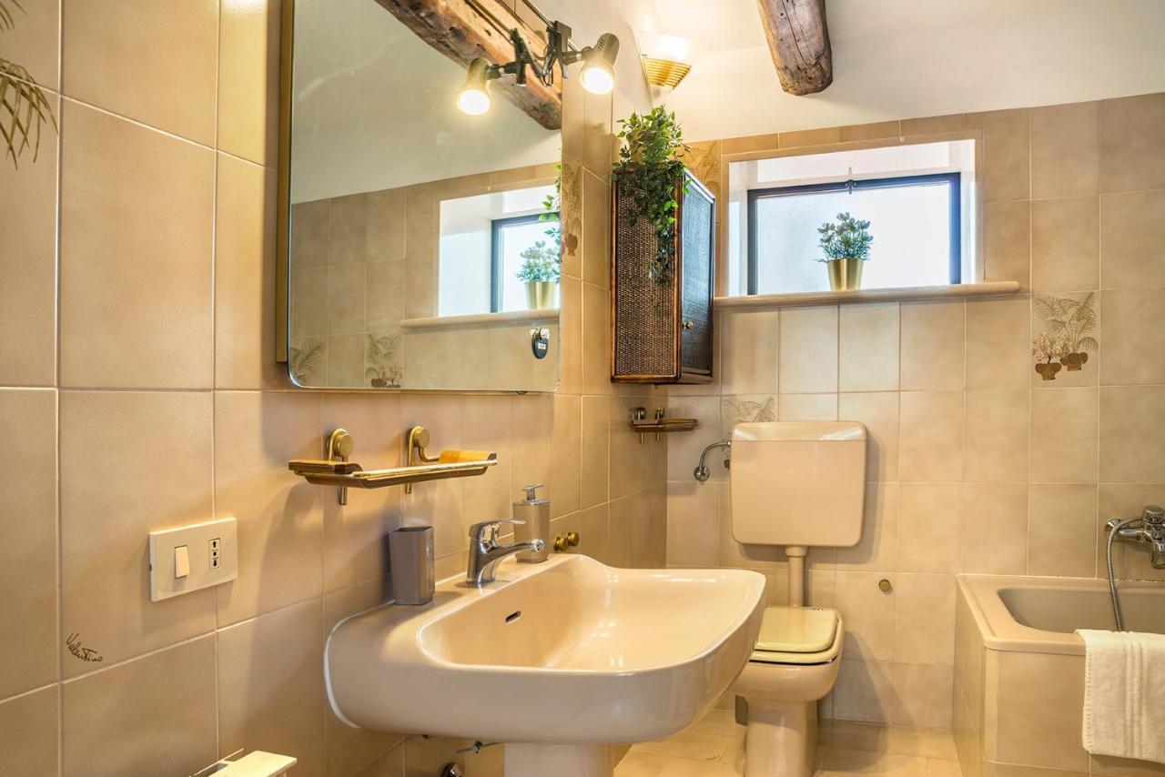 Colombina Like At Home 3 Bedrooms Fully Equipped Air Conditioned Venice Luaran gambar